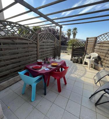 Saint-Florent Apartment | SAINT FLORENT - STUDIO 2 couchages Avec Piscine