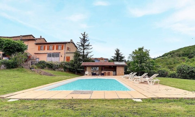 Saint-Didier-au-Mont-d'Or House | Saint-Fortunat - Authentic Home with Pool - Saint-Didier-au-Mont-d'Or.