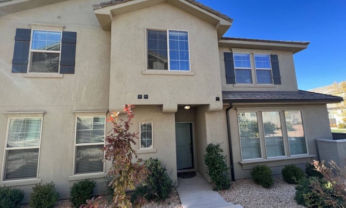 Sienna Hills House | Saint George Casitas Condo with 2 Electric Bikes