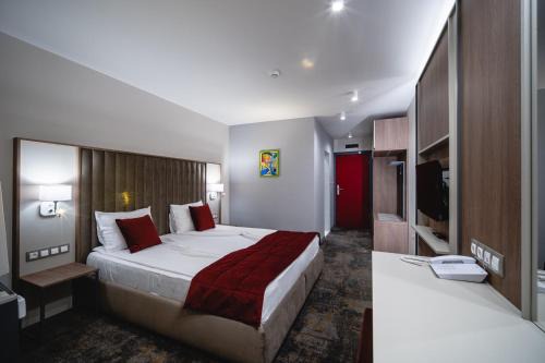 Old Town Hotel | Saint George Hotel & Medical Spa