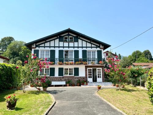 Saint-Jean-Pied-de-Port Apartment | Saint Jean Pied de Port: Nere Nahia
