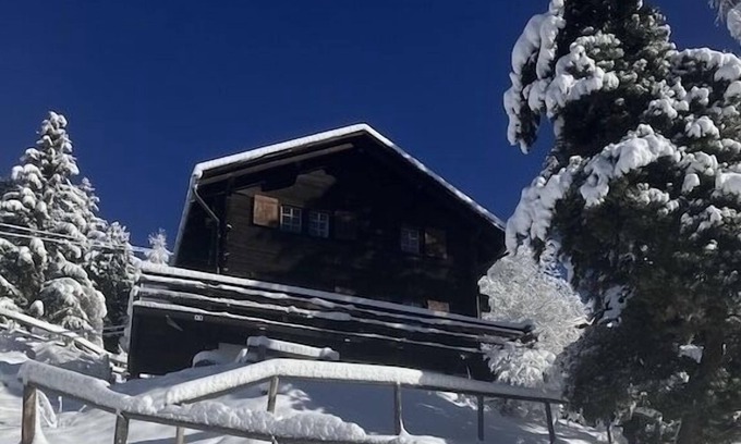Saint-Luc Ski Chalet | Saint-luc. Chalet de Charme à 3 mn à Pied du Funiculaire et 7 mn de Léglise