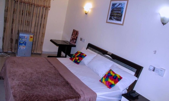 Weija House | Saint Mary Guesthousen