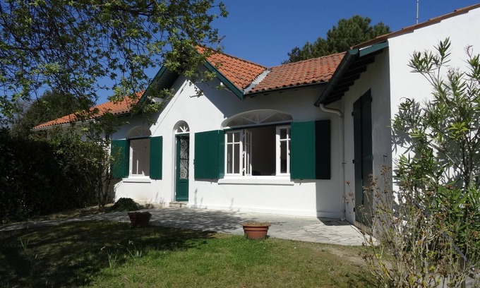 Saint-Palais-sur-Mer House | Saint Palais/Mer Villa - 6 pers - 3 Ch - 350 m from the Bureau & Nauzan beaches