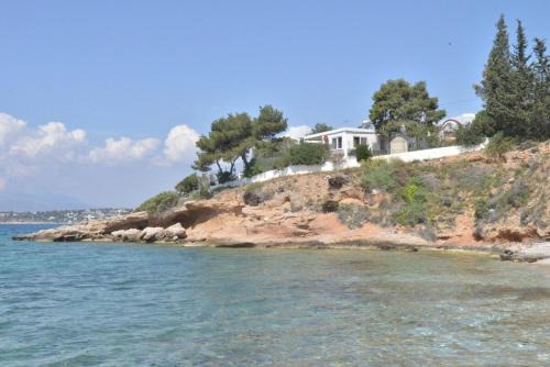 Salamis House | Salamis Beachfront House