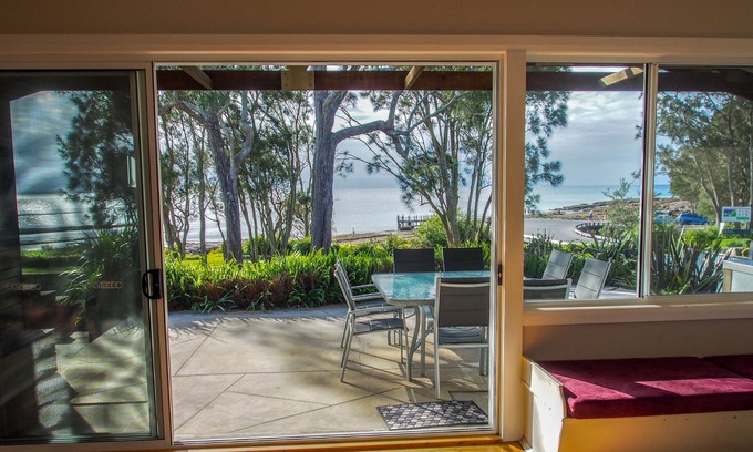 Currarong House | Salt Air Holiday Home