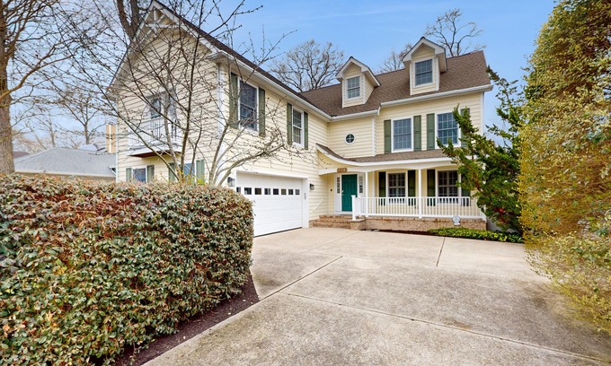 Bethany Beach House | Salt Pond house with W/D, pools, & hot tub - near beach & dining