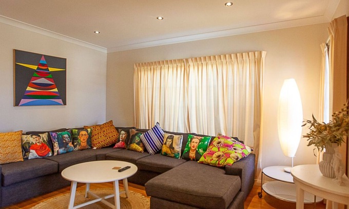 Bermagui House | Salt Water Villa - 15a Barragoot St Bermagui