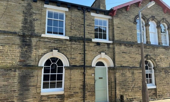 Shipley House | Saltaire retreat, Grade 2 listed 3 bed House