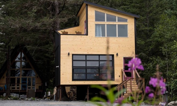 Lowell Point Cottage | Salted Roots Purple Door Cottage with Ocean Views