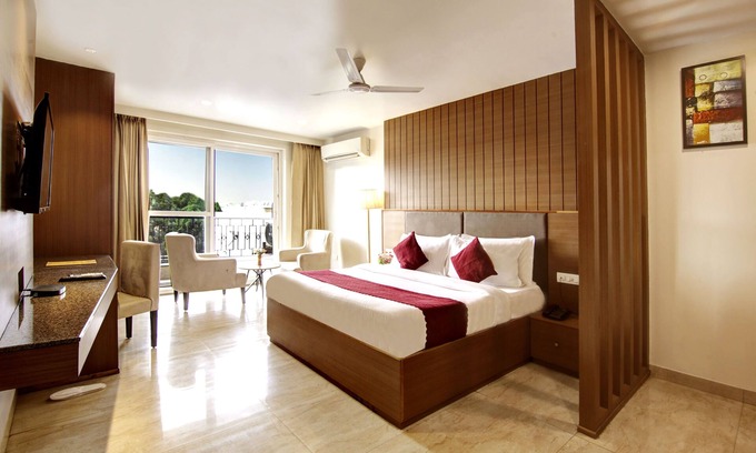 Jharsa Village Hotel | Saltstayz Select – Unitech Cyber Park