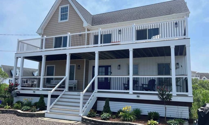 Cape May Court House House | Saltwater Manor: Bay Front Home with Private Dock