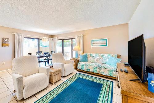 New Smyrna Beach Apartment | Salty Mermaid