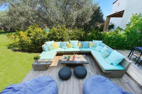 Sithonia Villa | Salty Olive Villa, Akti Salonikiou #FeelsLikeHome
