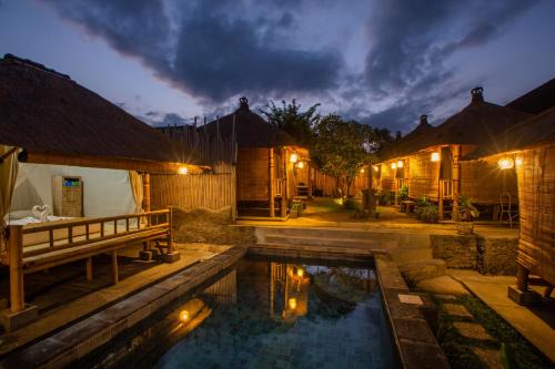 Batu Bolong House | Salty Shakas Bamboo Stay Canggu