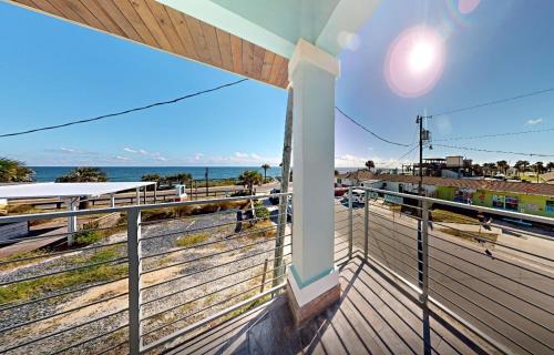 Flagler Beach Apartment | Salty Waves 2