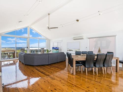 Port Fairy House | Saltys