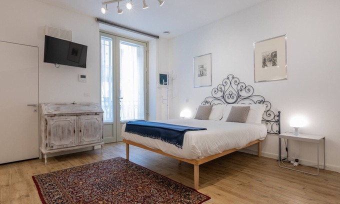 Historic Centre Apartment | Saluzzo 16 - House of Ele in San Salvario