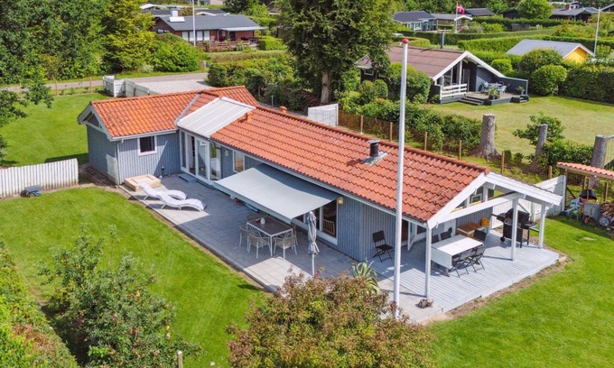 Saksild Strand House | "Salvina" - 300m from the sea by Interhome