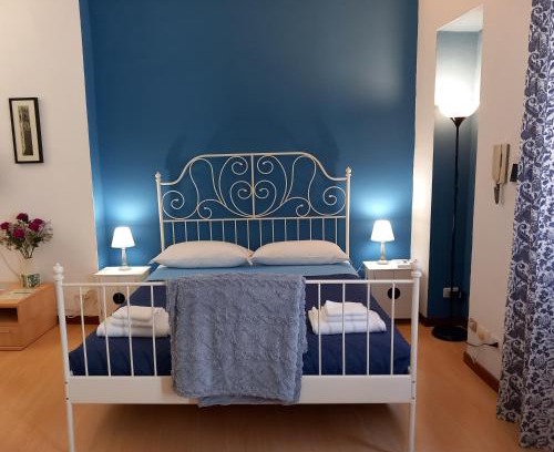 Piazza Apartment | Sam's Getaway
