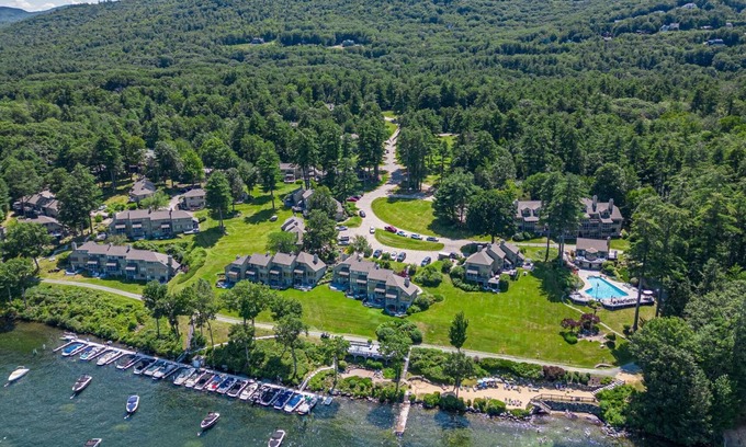 Gilford Condo | Samoset Landing - Condo on Lake Winnipesaukee