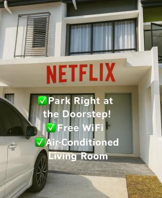 Kajang House | Sampoisgt Villa Homestay - Near Bangi Avenue, BACC, UKM, GMI, EVO, Bangi Gateway, KIPMall