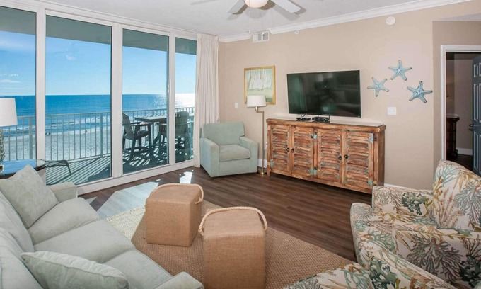 Gulf Shores Condo | San Carlos 402 ~ Pool, Sauna, Fitness + $400 in FREE Activities Daily ~ Zoo/Parasailing/Golf + More