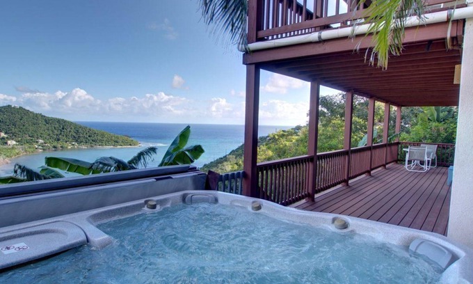 Fish Bay Villa | San Costanzo 2 br/ba Delightful breezes, Caribbean views, hot tub and generator!