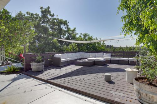 Fairmount Park House | San Diego Gem with Private Hot Tub, Close to Dtwn!