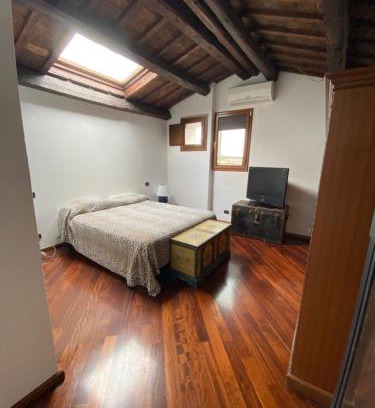 San Marino Bed & Breakfast | San Marino Skyline Virgilio sottotetto