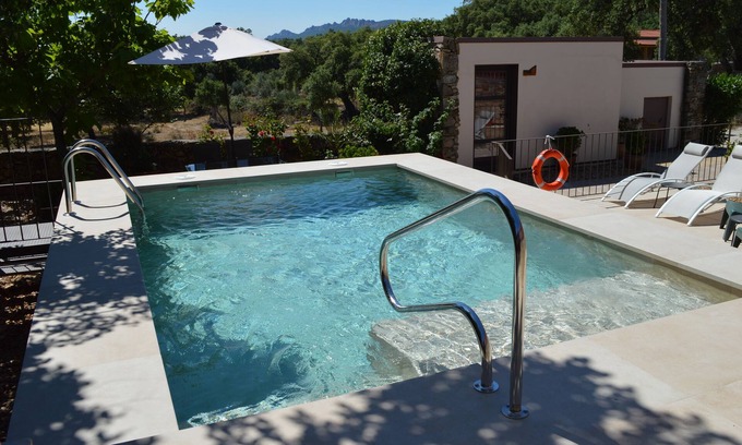 Valencia de Alcantara Apartment | San Pedro Rural Apartments (3 pax) in Valencia de Alcántara