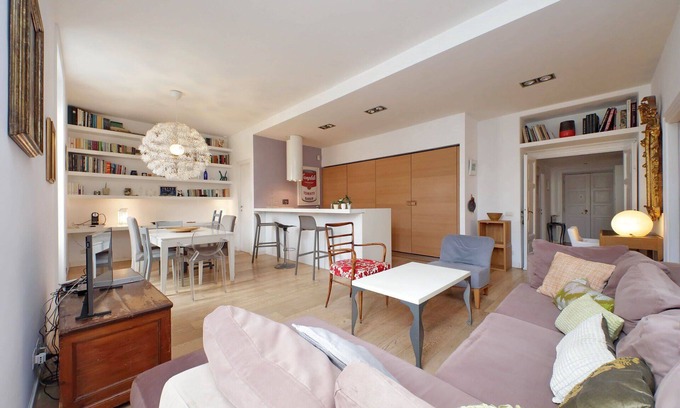 Vatican Apartment | San Pietro Al Vaticano, Spacious 4 Br Apartment By Halldis
