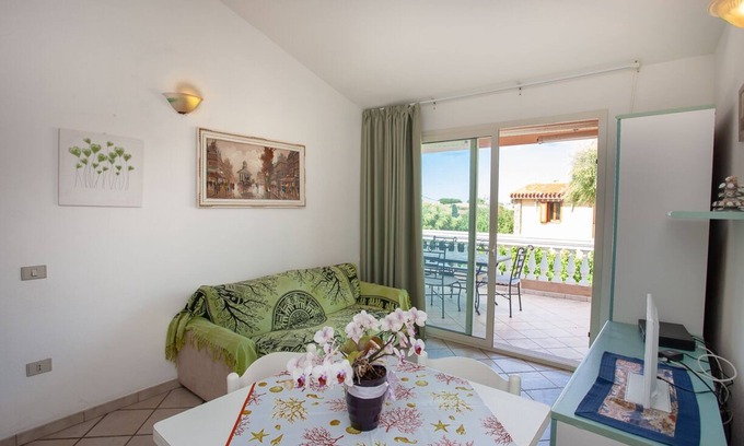 San Teodoro City Centre Apartment | San Teodoro: Apartment/flat - San Teodoro