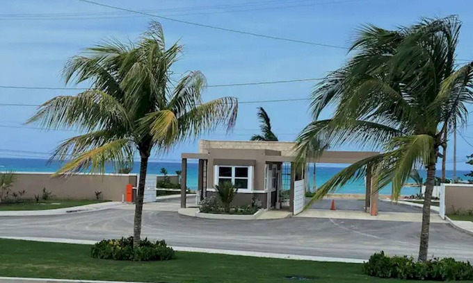 Lucea House | Sanctuary at Oceanpointe