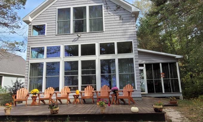 Henderson House | Sand Beach Cottage
