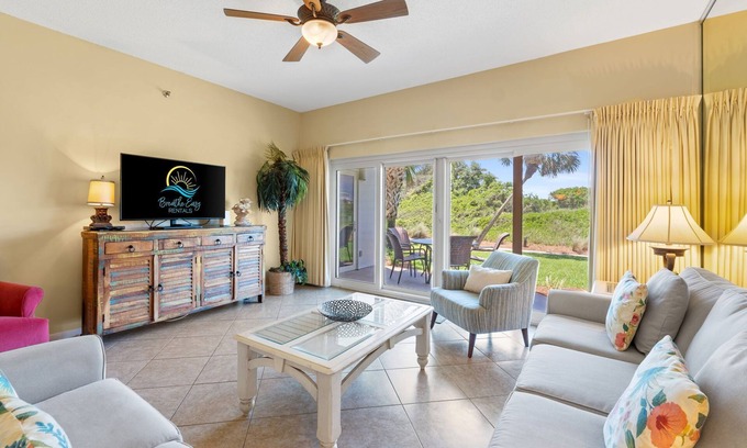 Sandestin Condo | Sand Castle | Steps to Beach, Pool, Beach Service!