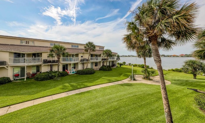 Villa Sabine Apartment | Sand Dollar E205