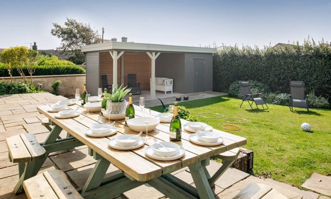 Rhosneigr House | Sand Dollar: Luxury family-friendly holiday home in Rhosneigr
