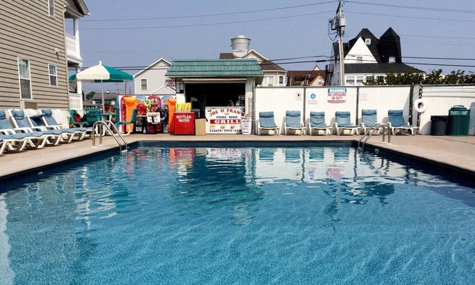 Point Pleasant Beach Hotel | Sand Pebble Motor Lodge