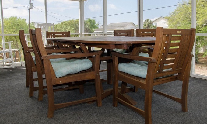 Edisto Island House | Sand Quarters - Screened Porch, Pet Friendly, Minimal Walk To the Beach