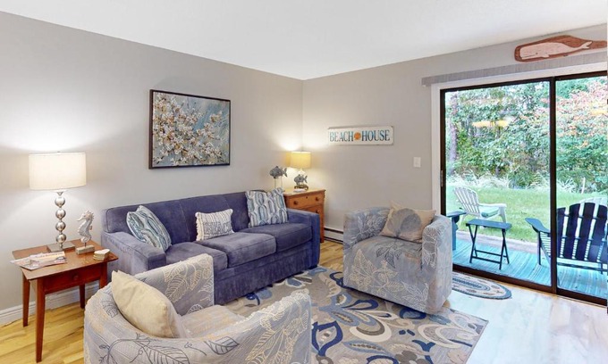 Brewster Apartment | Sand, Shells & Sunsets
