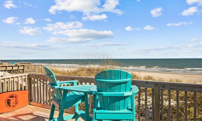 Ocean Ridge House | Sand & Surf! 3 bed 2 bath oceanfront