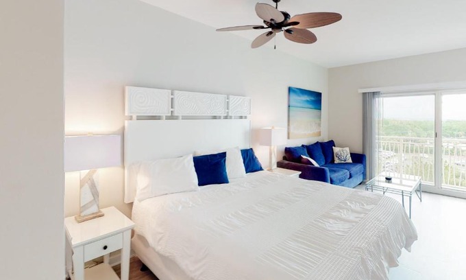 Sandestin House | Sandestin Luau 6525
