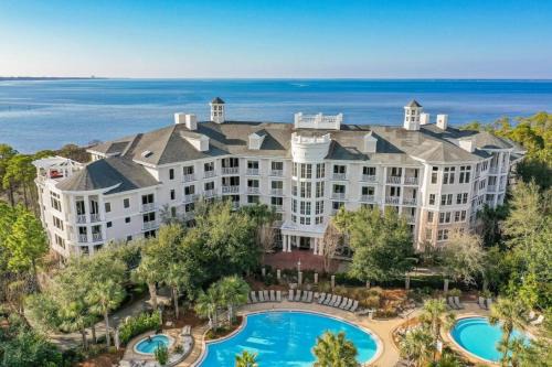 Baytowne Wharf Apartment | Sandestin Resort Bahia-Elation by Tufan