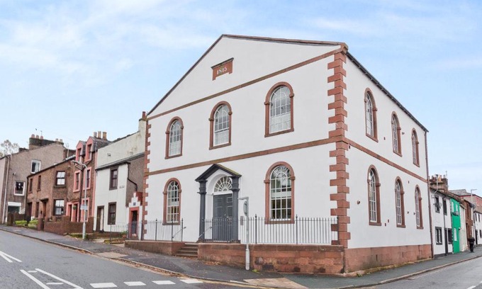 Penrith Apartment | Sandgate Chapel - Self Check In Apartments