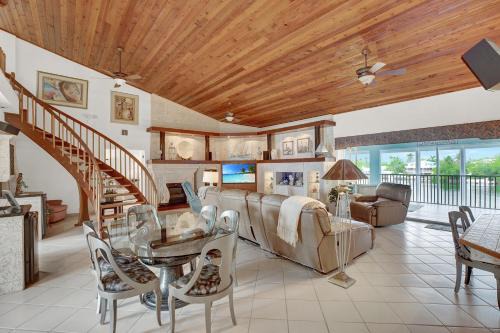 Islamorada House | Sandglass 4