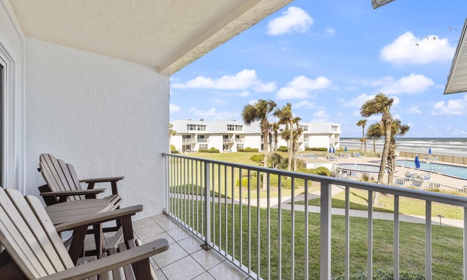 Crescent Beach Condo | Sandpiper 207-Starfish Shores