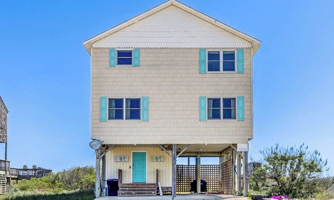 Kill Devil Hills House | Sandpiper's Paradise | Oceanfront | Hot Tub | Kill Devil Hills