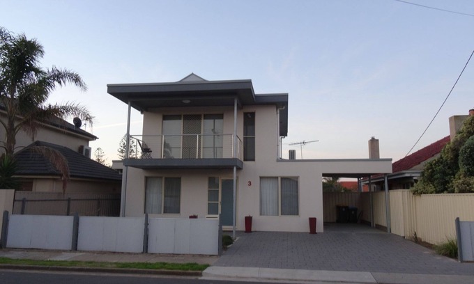 Largs North House | Sandrift Beach House (Largs North)