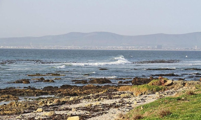 Mouille Point Apartment | Sandringham II